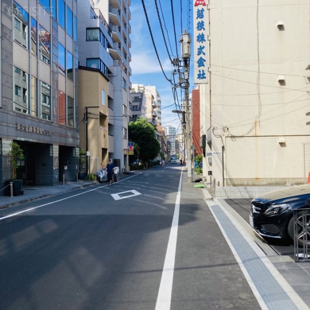 TAIYOビル ビル前面道路