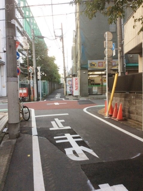 アサヒヒルズ ビル周辺道路