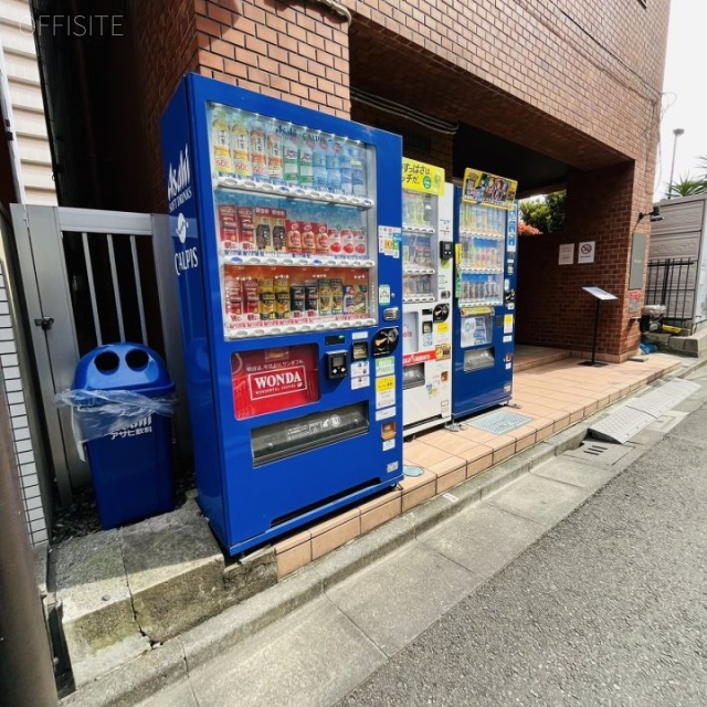 銀座川岐ビル 自動販売機