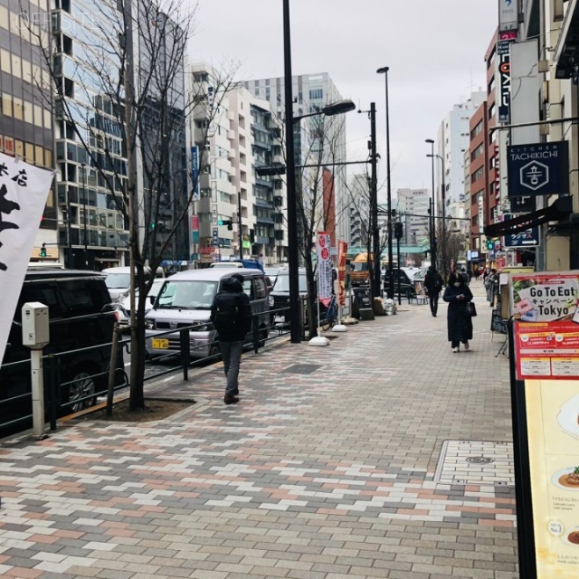 渋谷東1号館ビル ビル前面道路