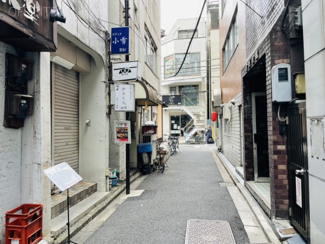 第五古川ビル 前面道路