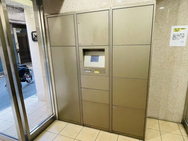 スカイコート神田第3　宅配ボックス