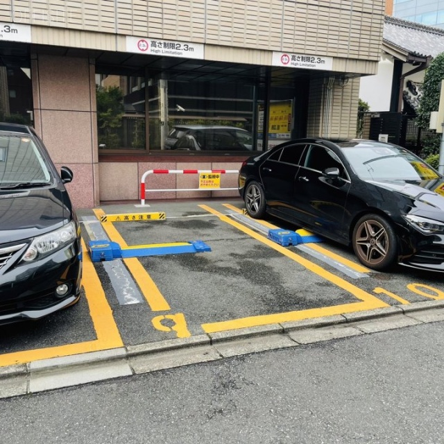 赤坂クロシェットビル 駐車場