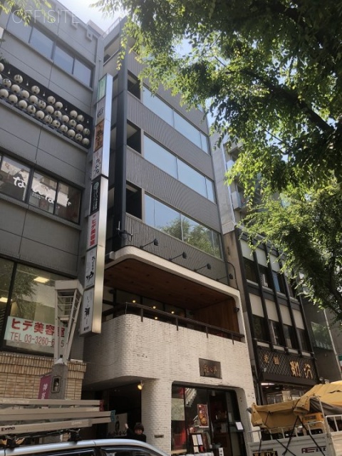龍公亭ビル　外観