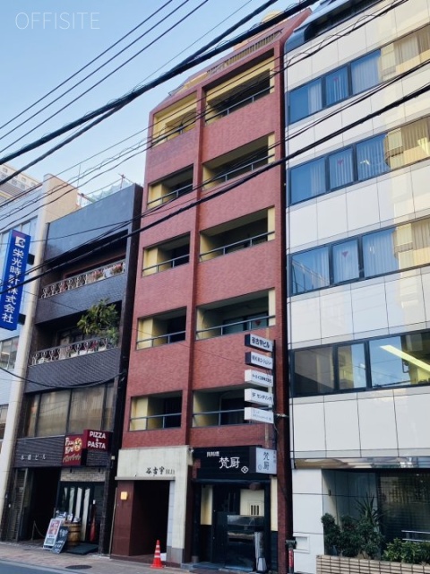 谷古宇ビル 外観