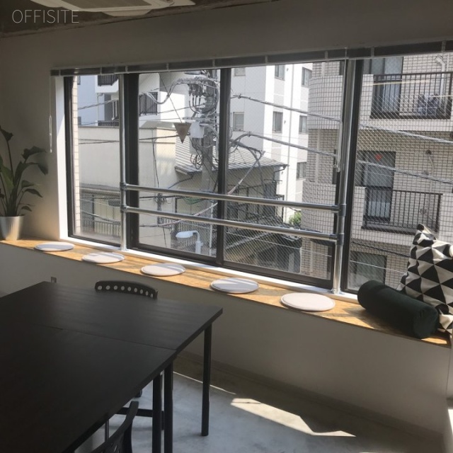 gran+ ASAKUSABASHI 室内