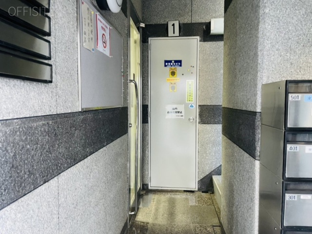 マリオン飯島　エントランス