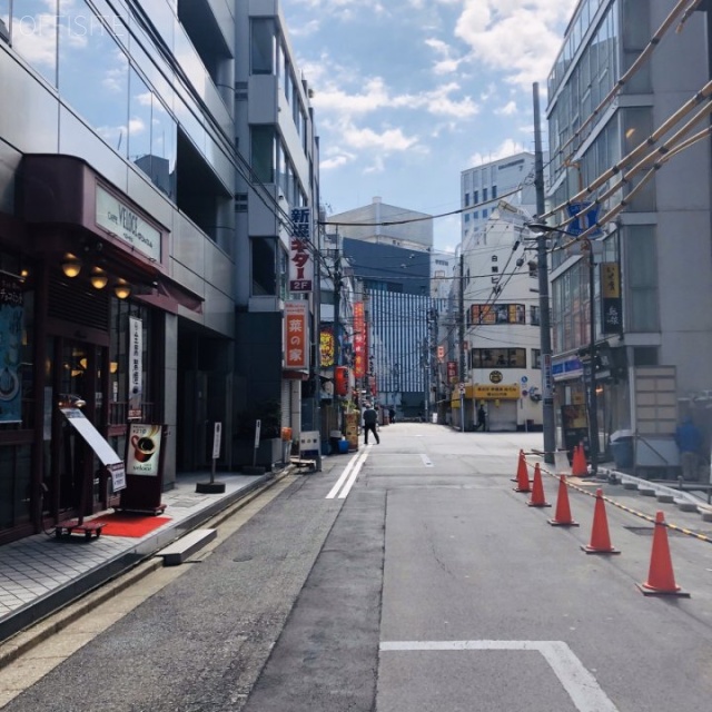ドメス水道橋ビル ビル前面道路