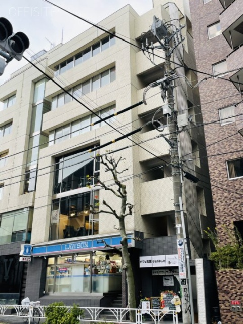クルスビル 外観