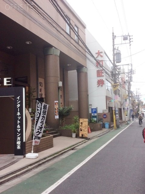 水谷ビル ビル周辺道路