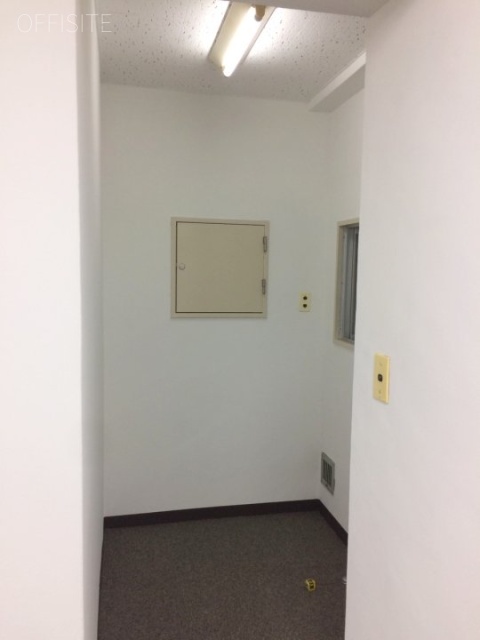 進盛ビル 室内