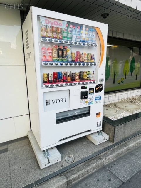 VORT西新宿 自動販売機