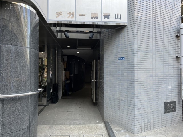 チガー南青山 エントランス