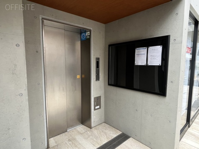 VORT表参道east　エントランス