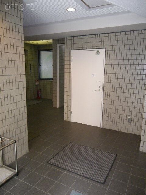 岩波ビル 画像