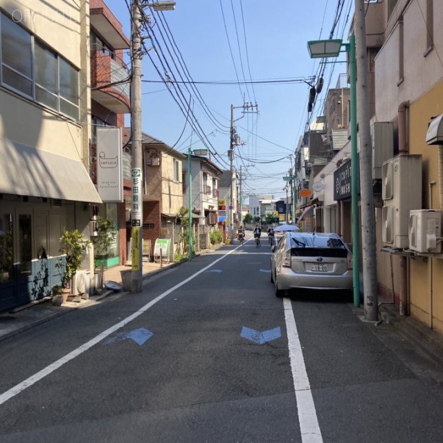 開成キャニオンビル ビル前面道路