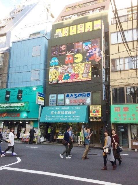 神林ビル ビル周辺道路