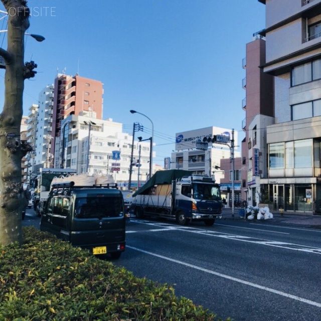 クレストヒルズ京急蒲田駅前 ビル前面道路