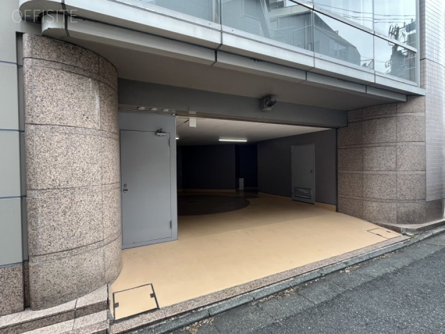 フォンテ西原宿ビル　駐車場