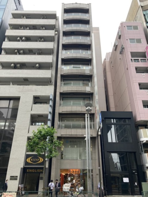 御苑スカイビル 外観