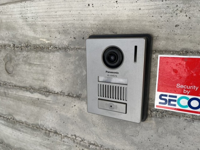 南青山7丁目戸建てビル エントランス