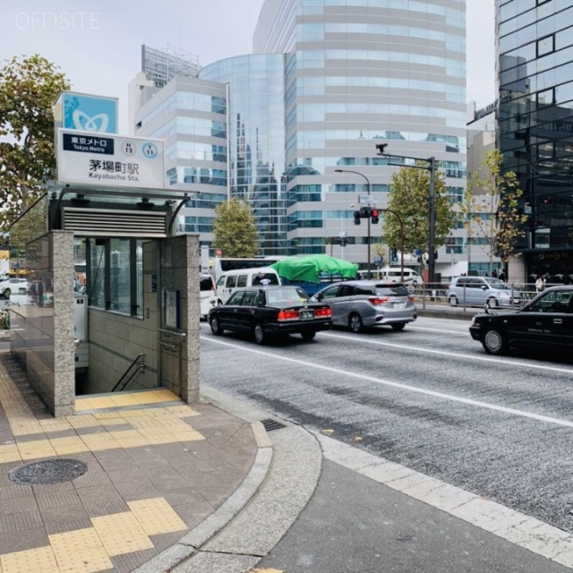 Aster茅場町 ビル前面道路