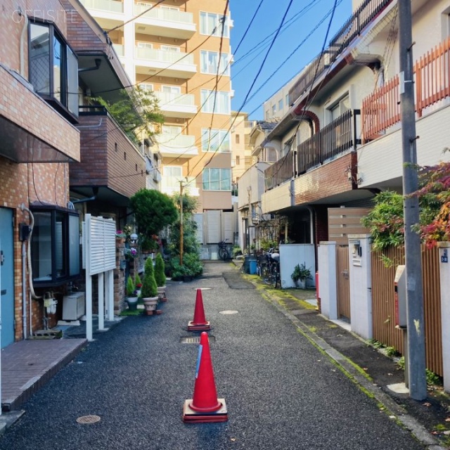 高久富士見ビル ビル前面道路