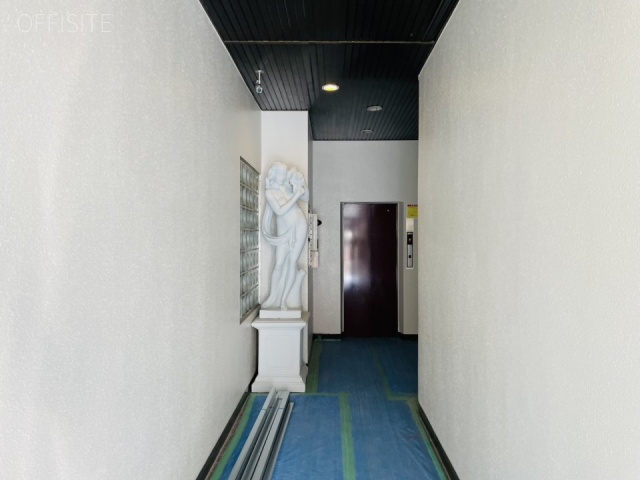 貝原ビル　エントランス