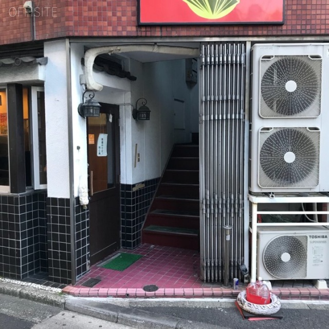 土田ビル エントランス
