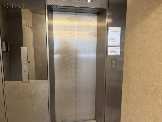 池之端ビル　エレベーター