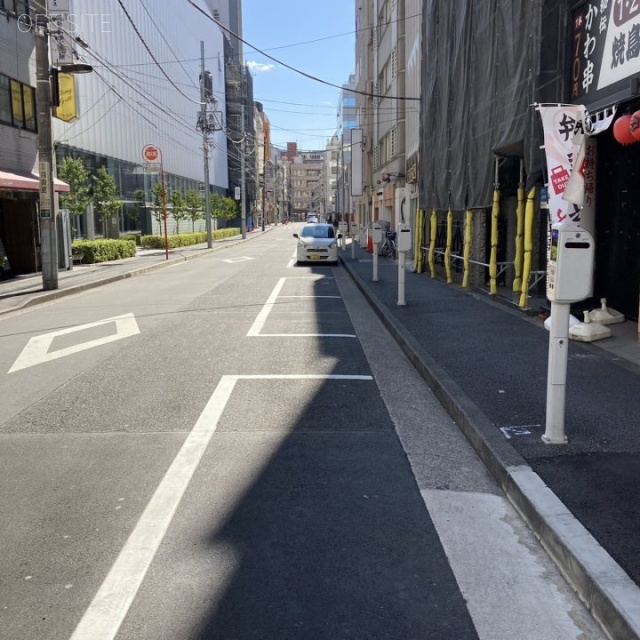 矢野ビル ビル前面道路