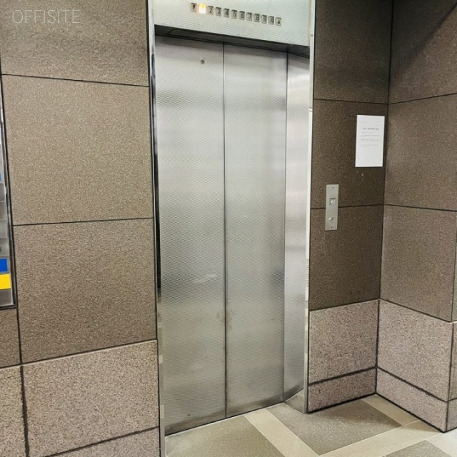 テイエヌビルディング　エレベーター
