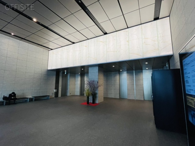 エンパイヤビル エントランス