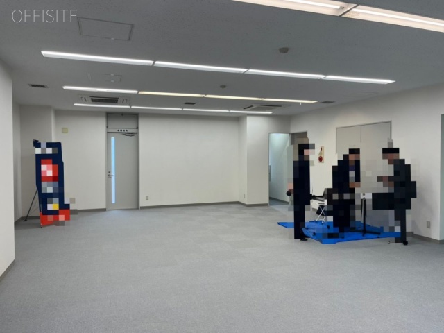 友泉本石町ビル　内装