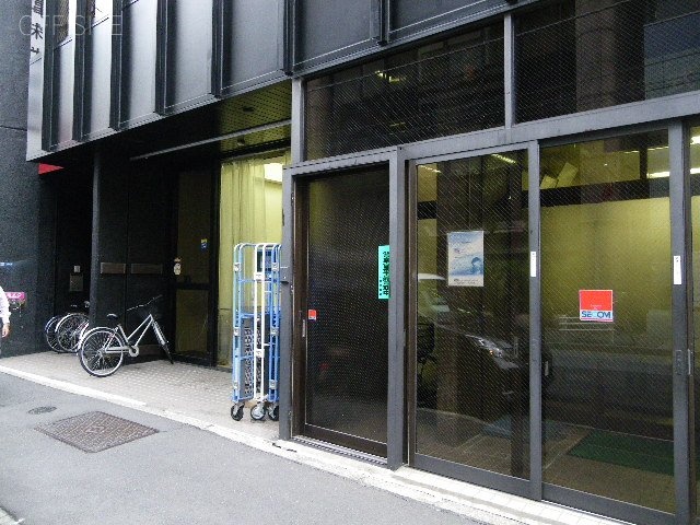 太田共同ビル エントランス