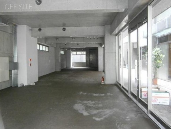 Path表参道 室内