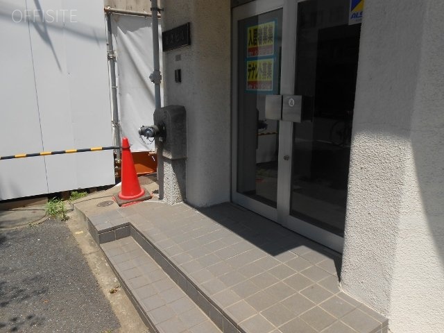 アール・デコお茶の水 エントランス
