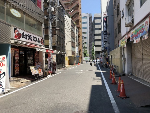 第1針谷ビル ビル前面道路