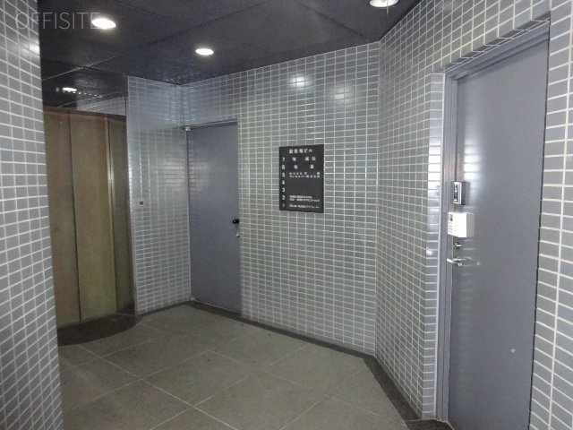 銀座堀ビル エントランス