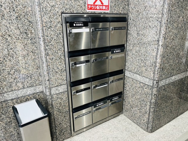 興和芝公園ビル　エントランス