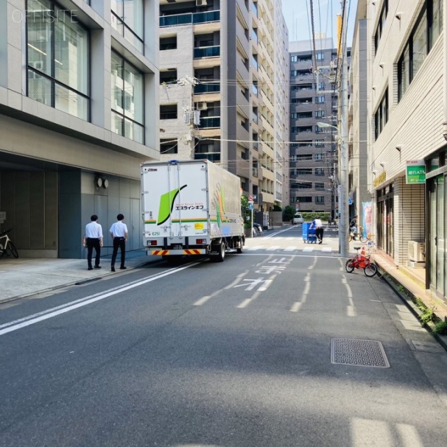 KK ビル前面道路