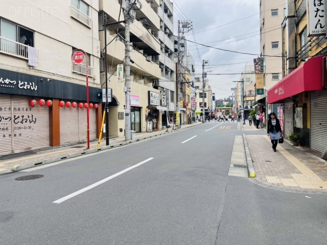 浅草駅北口ビル　前面道路