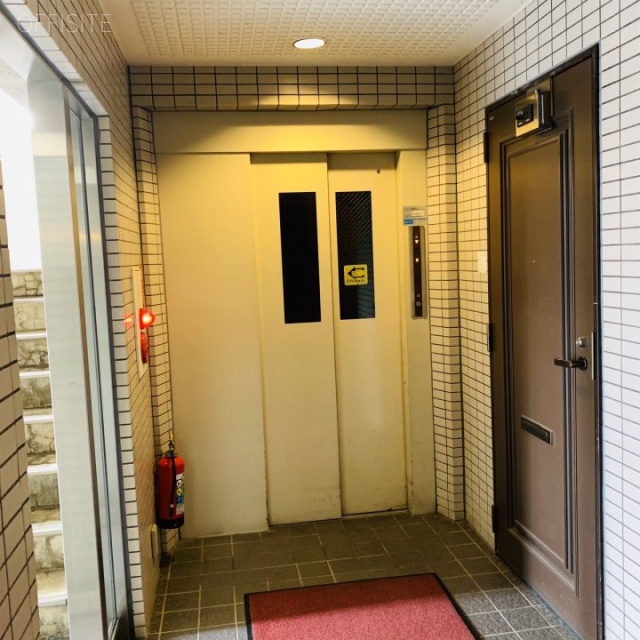 メゾンウィスタリア エレベーター