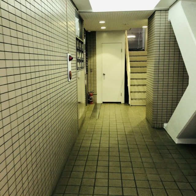 渋谷藤本ビル 4階 20.02坪　エントランス