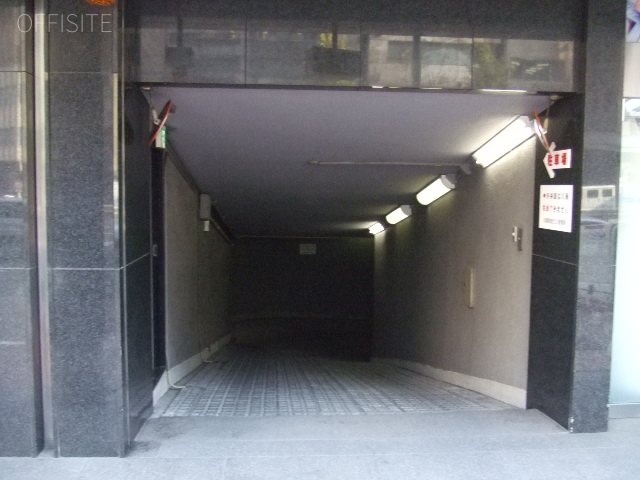 太陽銀座ビル 駐車場
