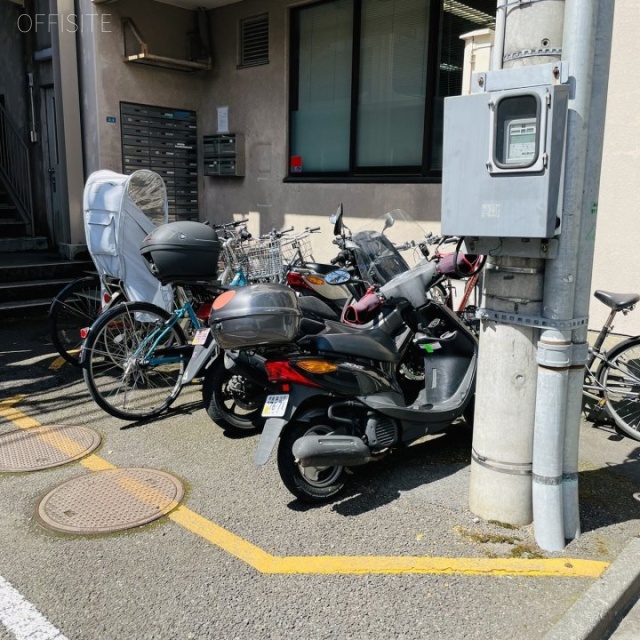 第六広瀬ビル 駐車場
