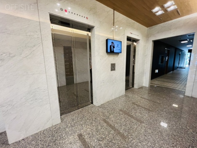 横浜楠町ビル　エントランス