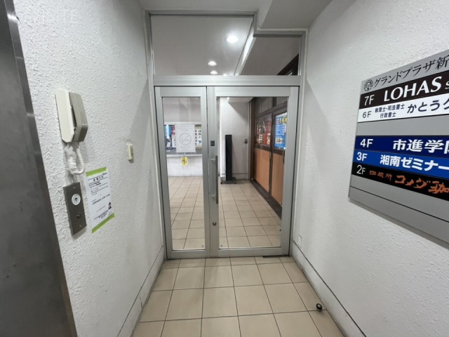 グランドプラザ新松戸駅前　エントランス