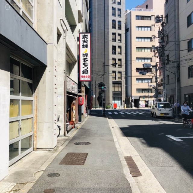 セントラル千代田 ビル前面道路