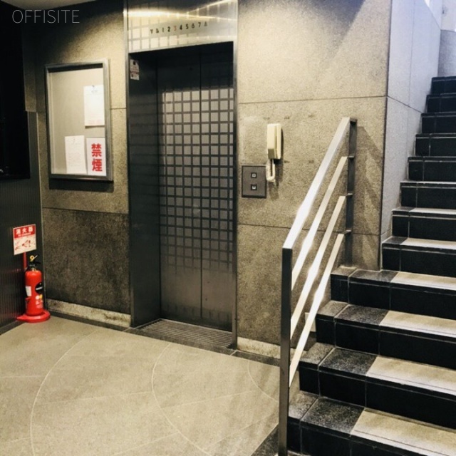 南青山MRビル エントランス